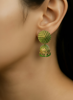 Load image into Gallery viewer, Emerald Green Jhumka Earrings