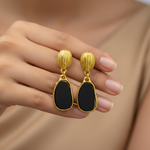 Load image into Gallery viewer, Oval Drop Earring
