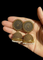 Load image into Gallery viewer, Antique Gold Jhumka Earrings with Pearl
